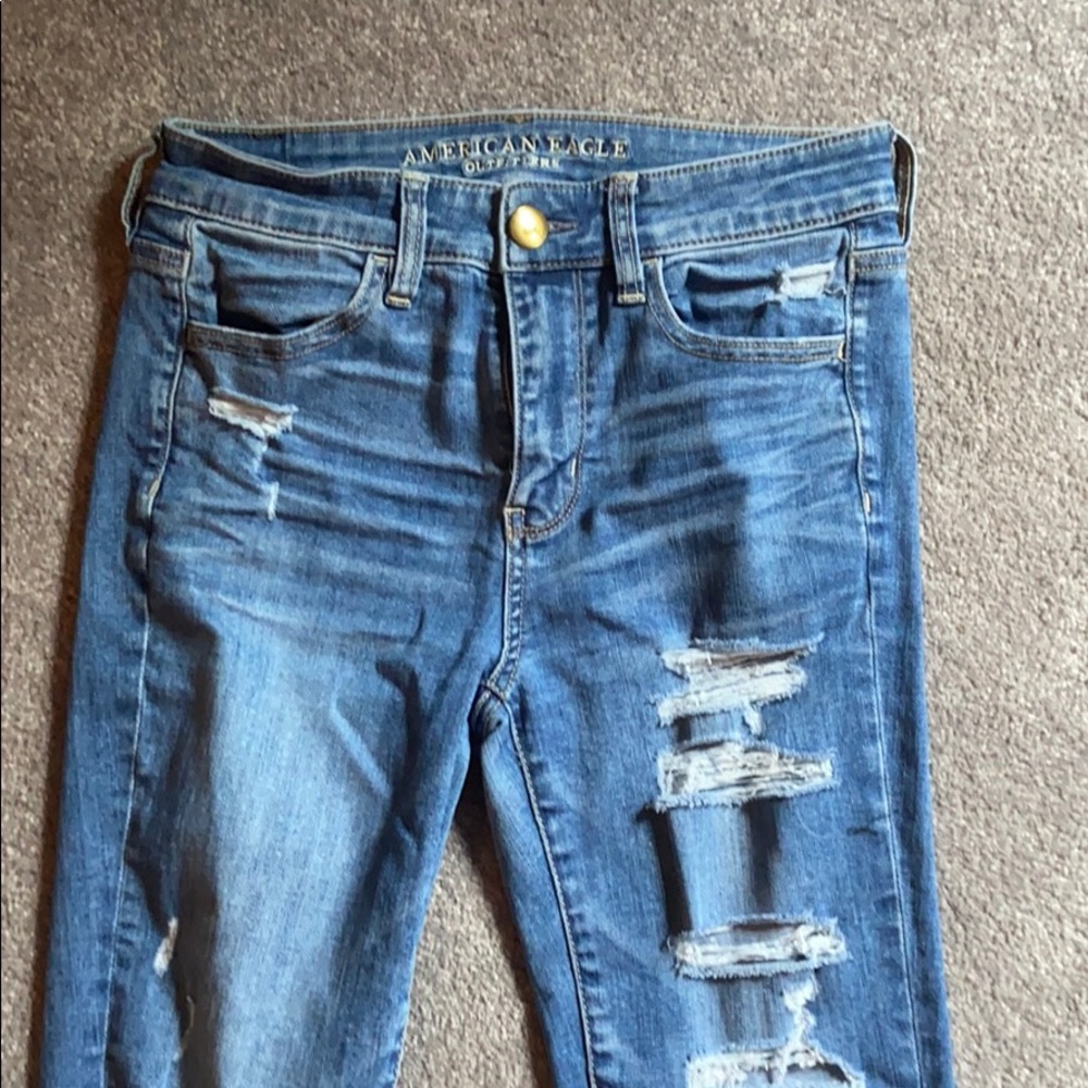 American Eagle medium wash jeans